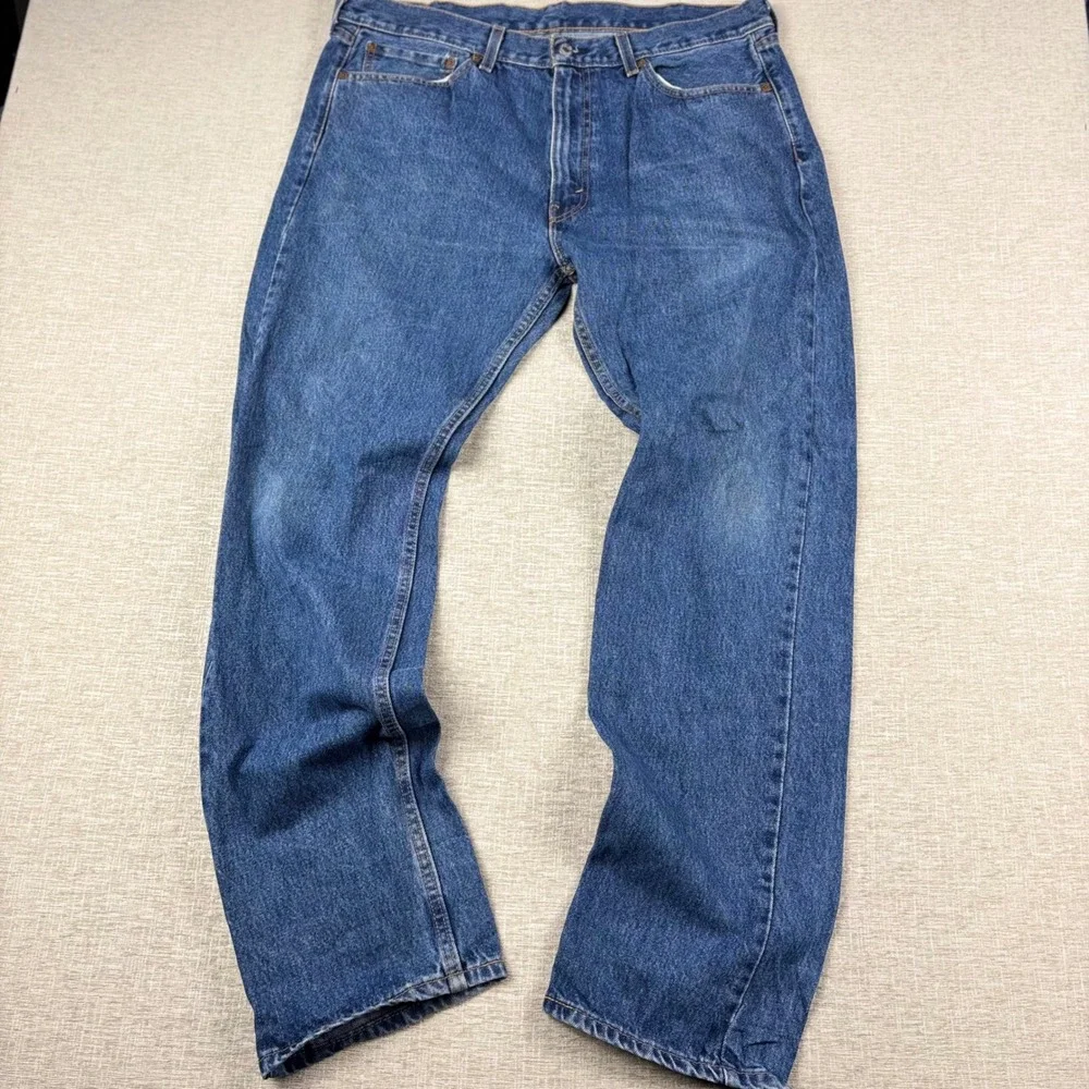 Levis 505 Mens 38x34 Light Distress Jeans Thigh Fade ** Vintage Style ** Denim